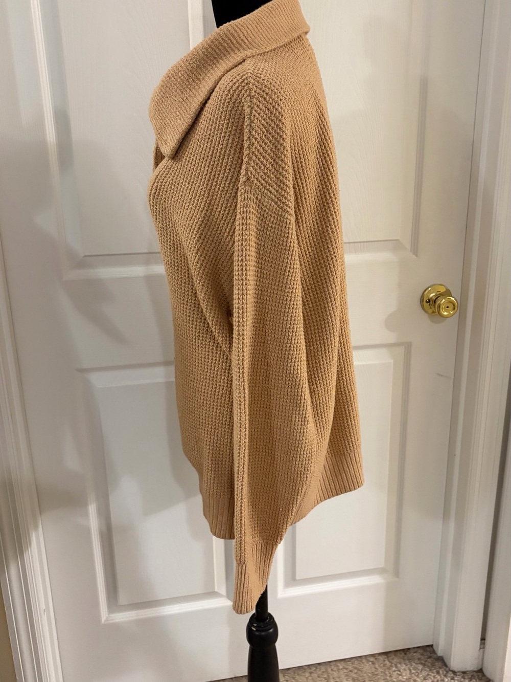 Aerie Oversized Waffle Knit Collared Sweater Beige Tan Cozy Lounge Size Small - Picture 7 of 10
